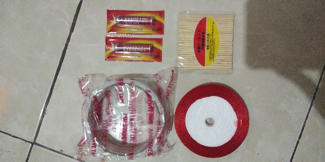 Tusuk Gigi Bambu 1 Sisi Tumpul Per Pak Kecil Isi +-78-80pcs
