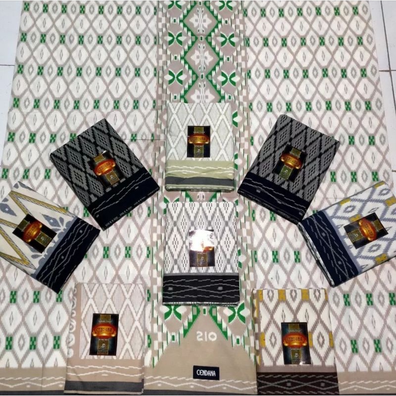 SARUNG CENDANA GOYOR DOBY RAYON MOTIF Kawung Sarung Goyor Toldem