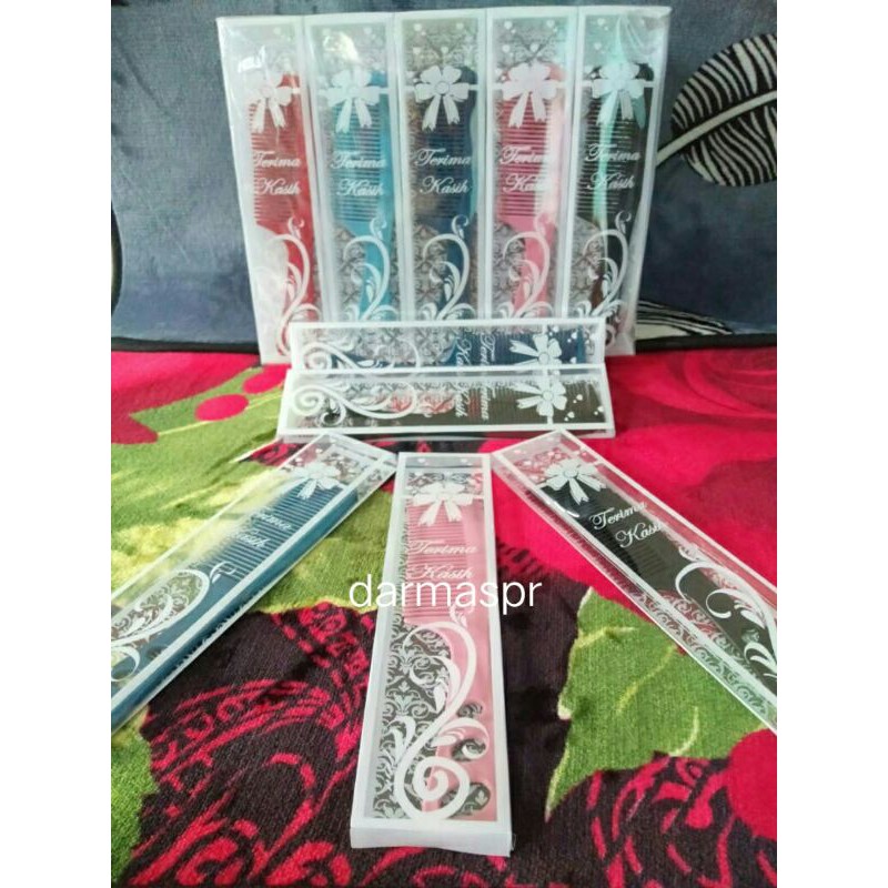 Souvenir Pernikahan Sisir Lobang Kemas Mika Motif / Hadiah Ulang Tahun / Kado Murah ISI 50PCS