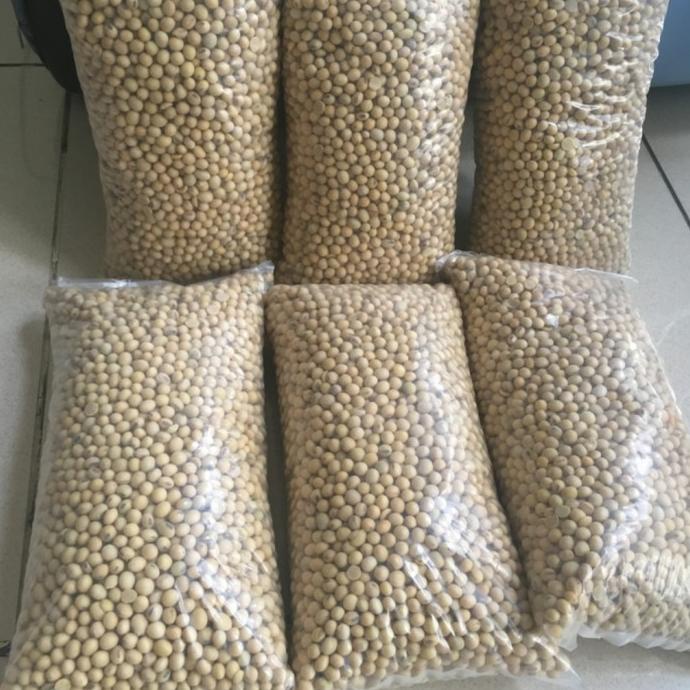 

:>:>:>:>] Kacang Kedelai Import 1kg