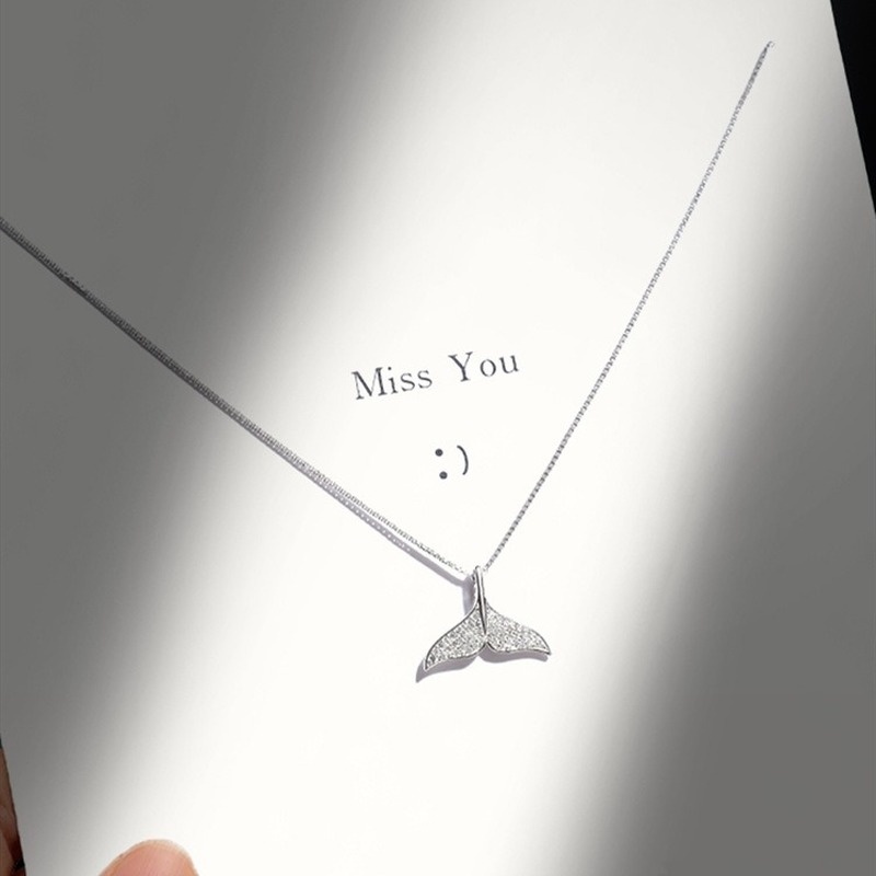 [Ready Stock]Fashion Fishtail Dolphin Necklace Simple Temperament Inlaid Diamond Pendant