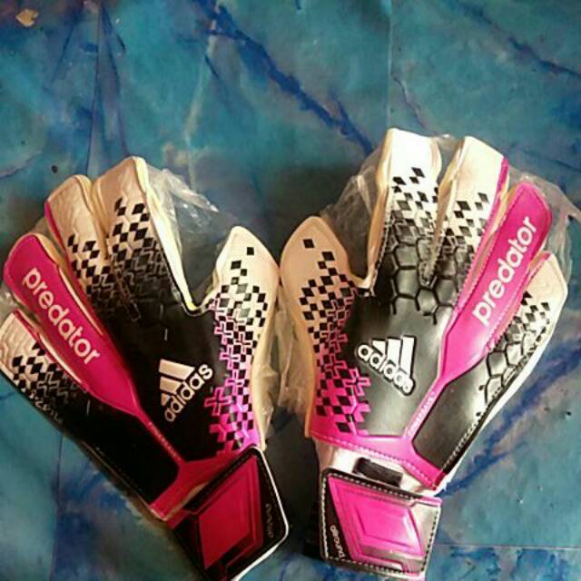 goalkeeper gloves(sarung tangan kiper)