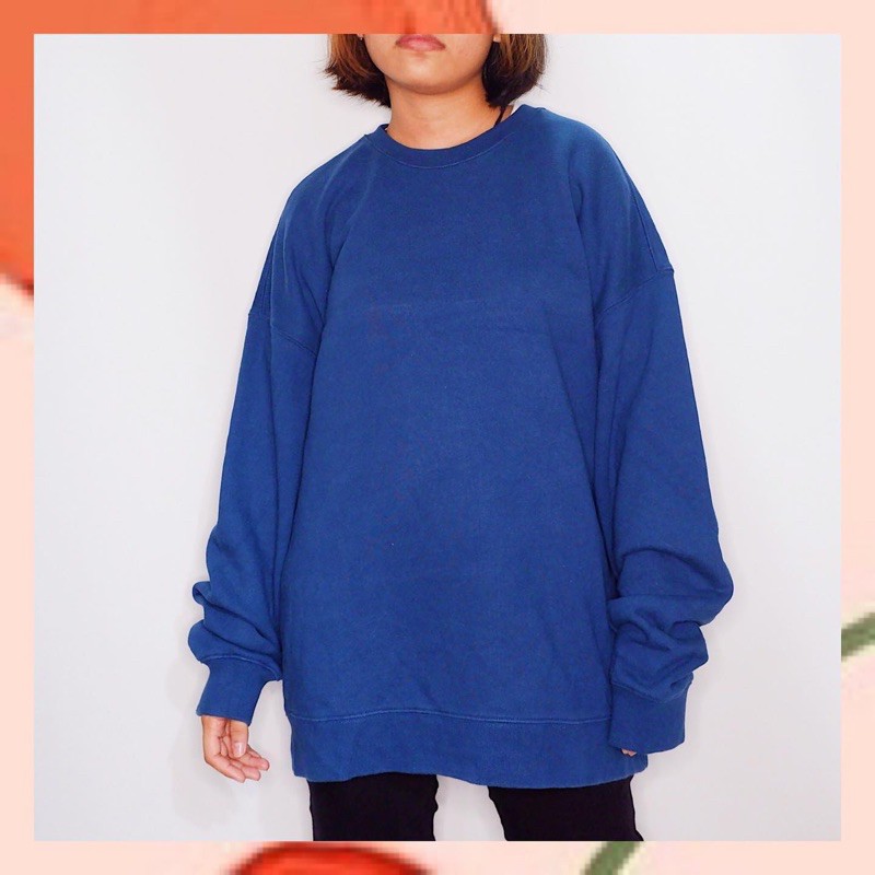 Soverment Blue Basic Crewneck