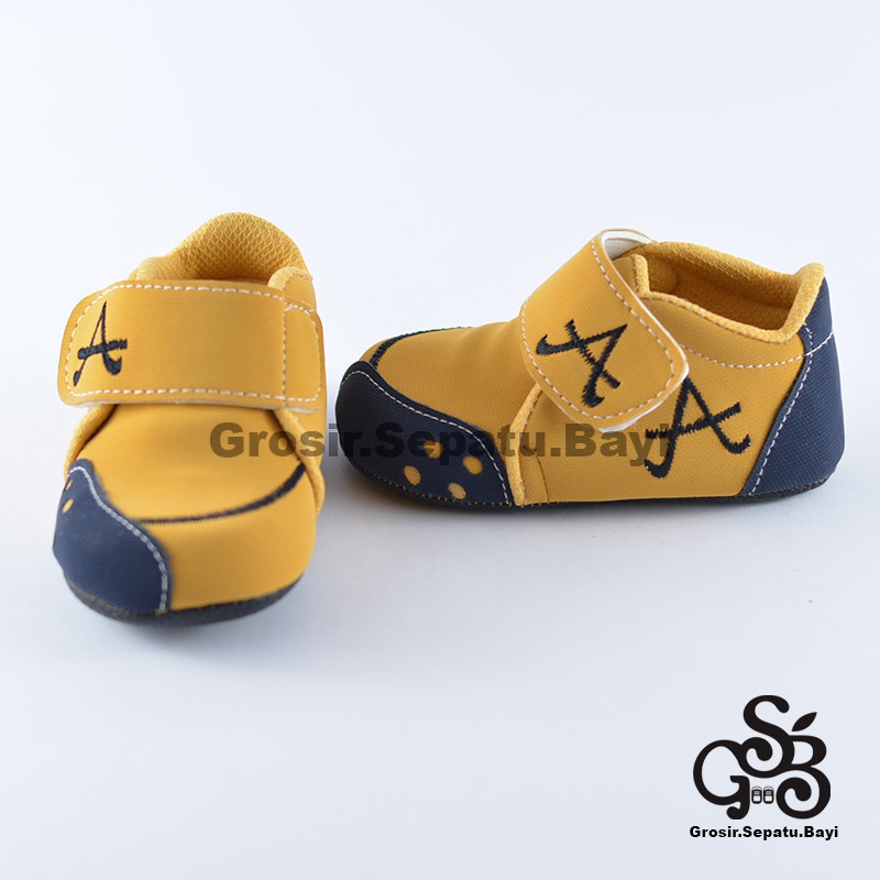 sepatu bayi baby shoes prewalker laki laki umur 2 - 14 bulan model casual A warna KREM