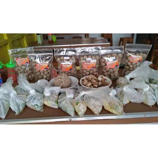 

BAKSO BB TOMO