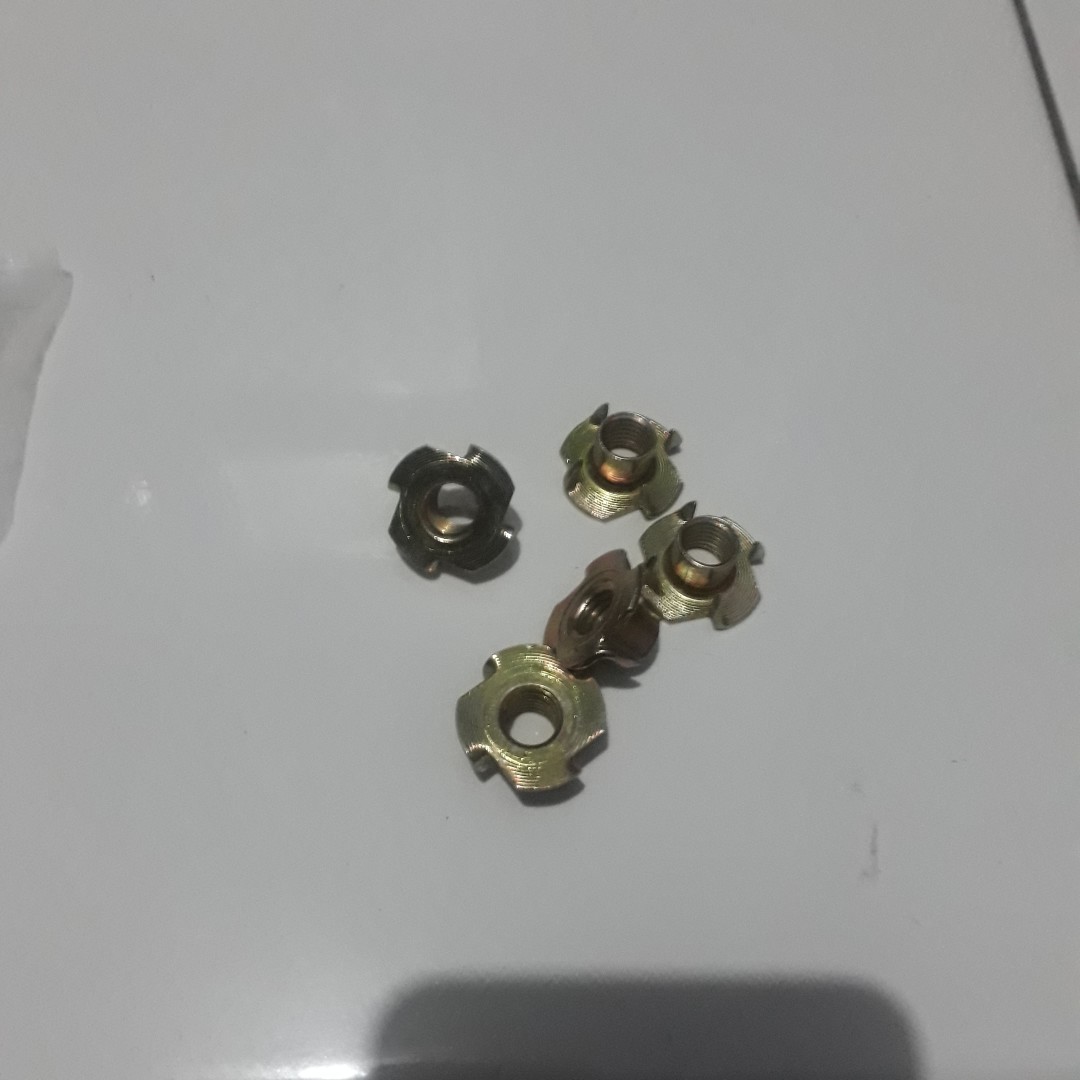 T Nut  Tee Nut  Mur Furniture  Mur Cakar  Mur Tanam Kayu M6