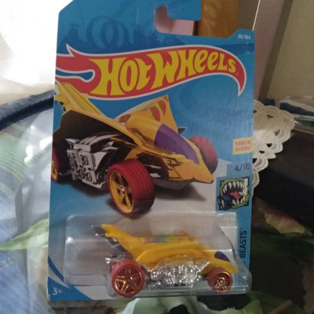 Hot Wheels 4/10 TURBO ROOSTER