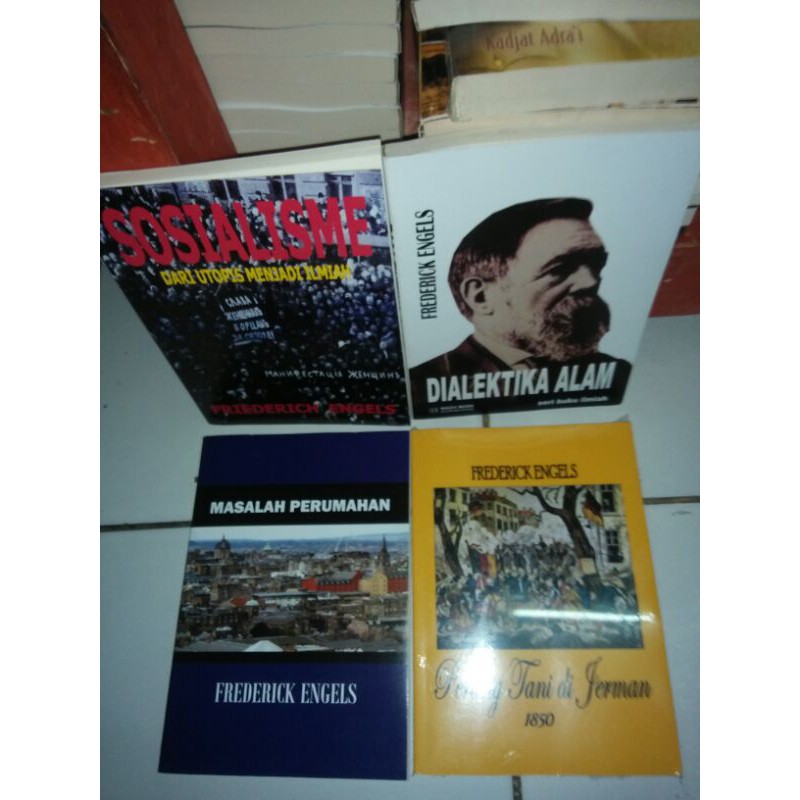 

Buku Paket 4 Buku
