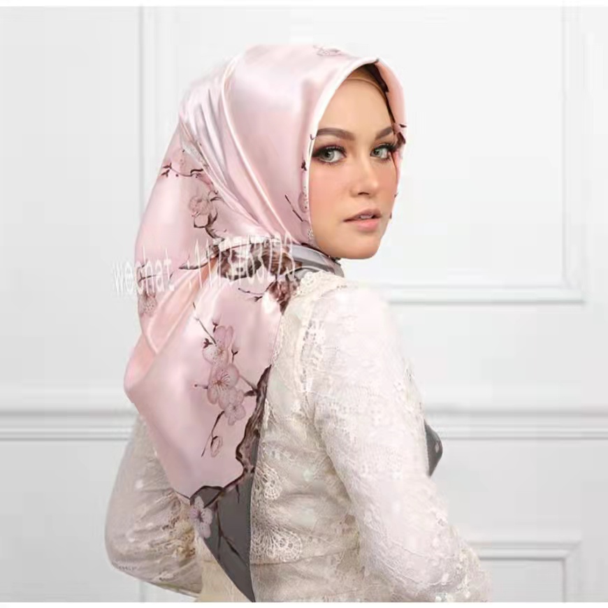 Hijab Motif Mewah/jilbab/silkscraf/satin