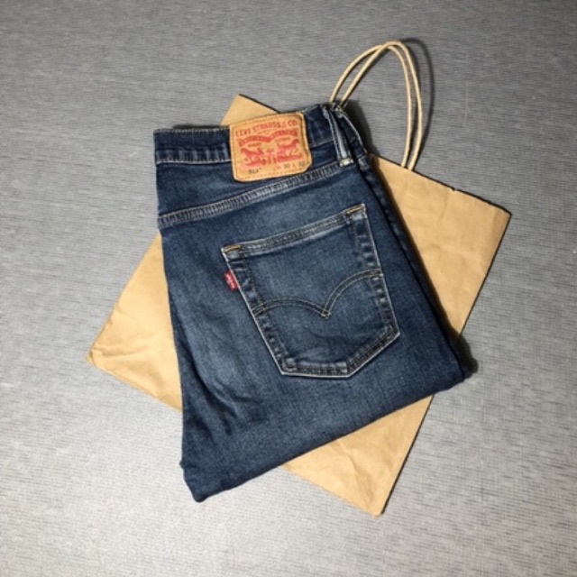levis 513