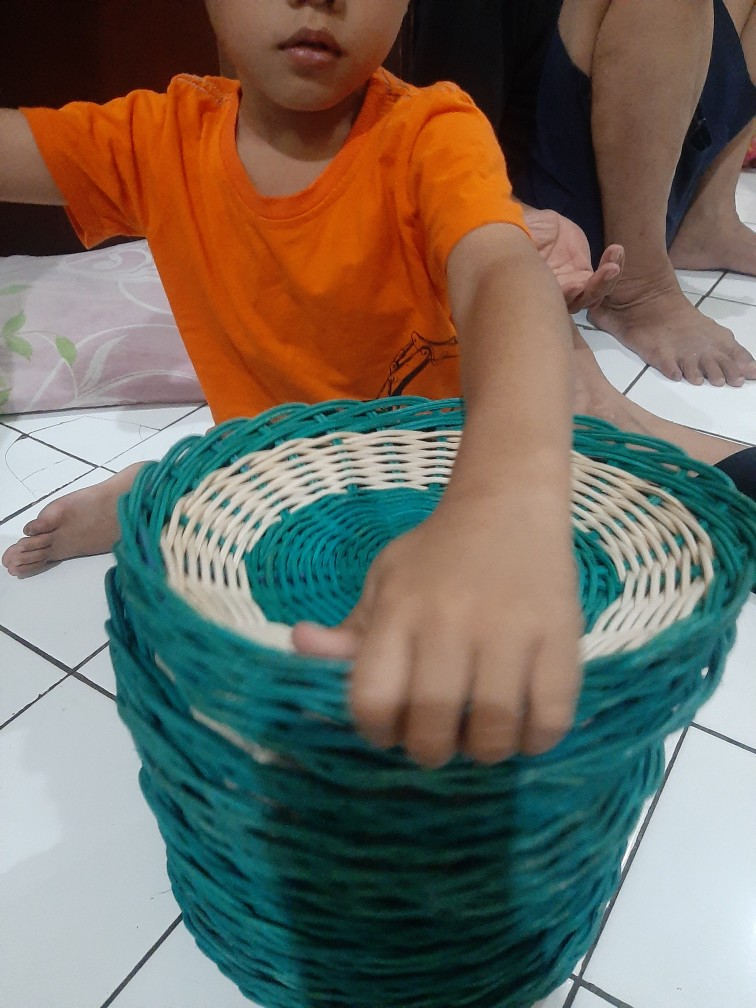 Piring Rotan 1 Lusin Isi 12pcs Boleh Pilih Warna