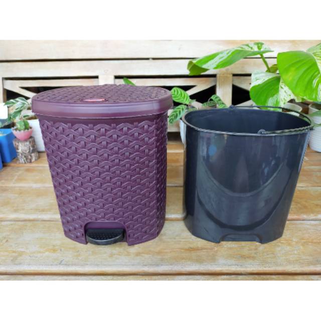 Tempat Sampah kecil / tempat sampah / tempat sampah injak