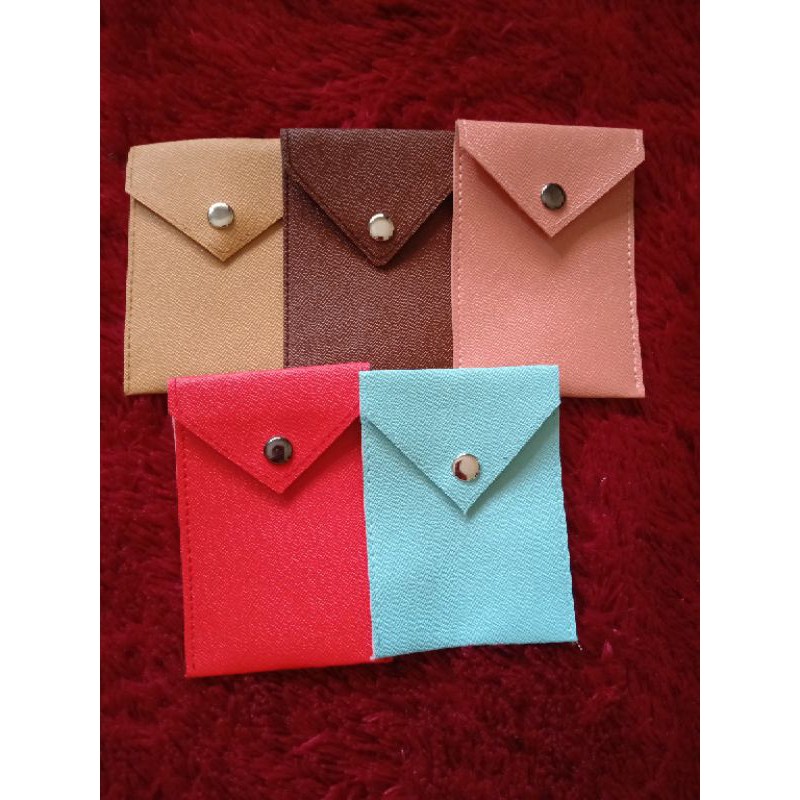 

tempat kartu, tempat LM kancing