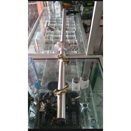 Bonggol base loading bawah antena G7