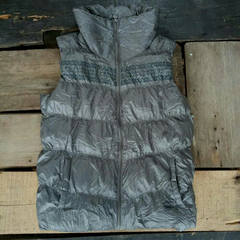 vest down puma second tag sz L
