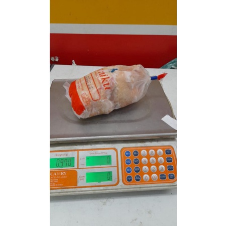 

Ayam Utuh Frozen ukuran 900 gram, brand Yamiku