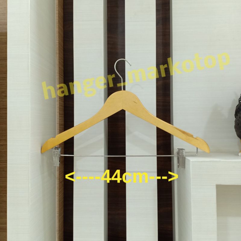 hanger kayu Natural dewasa Jepit Besi ( isi 1 pcs )