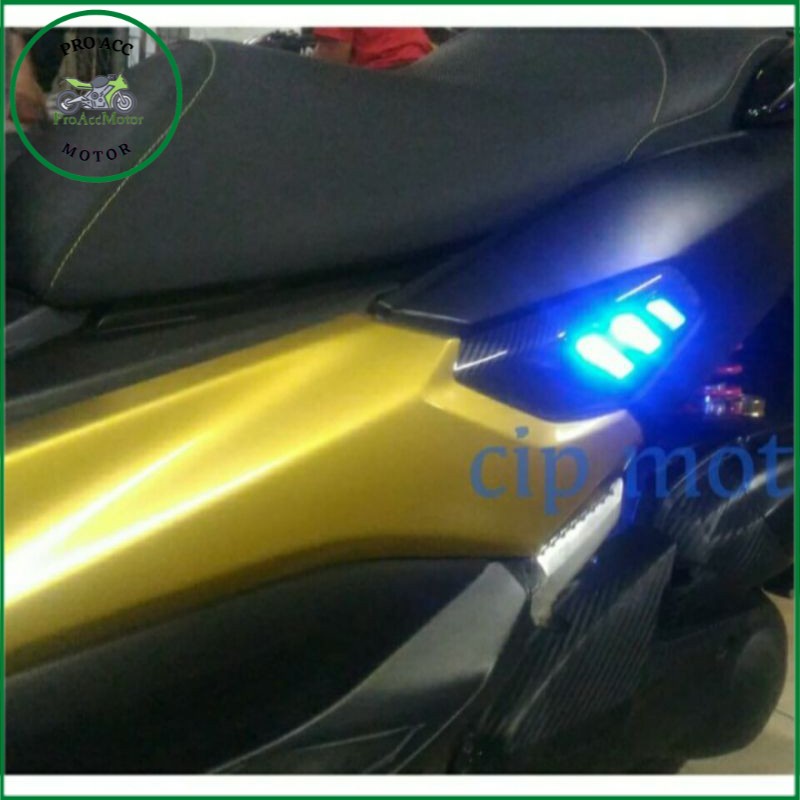 Cover body samping carbon plus lampu Yamaha Nmax 2015 - 2019