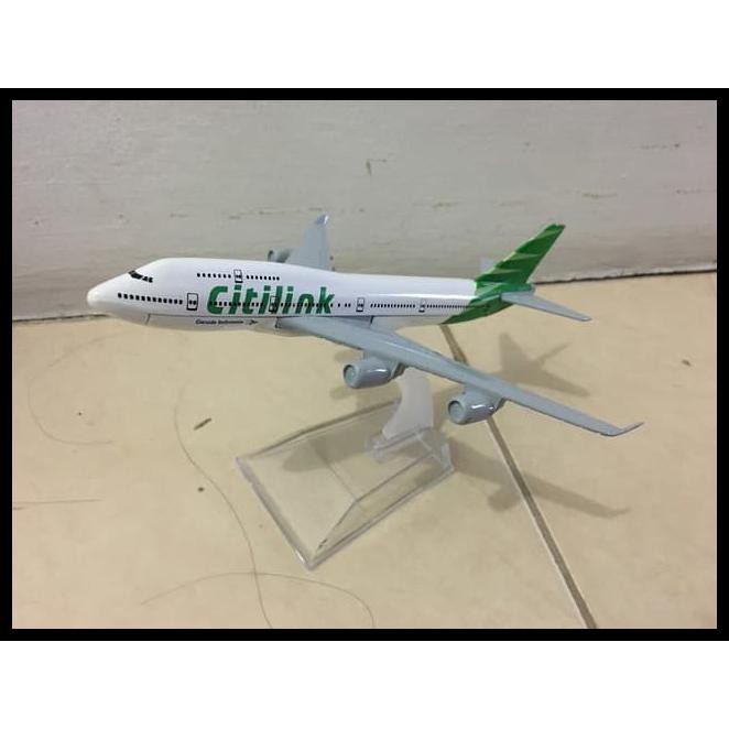 MINIATUR DIECAST PESAWAT TERBANG CITILINK BAHAN BESI