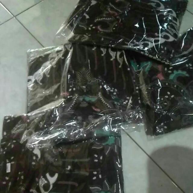 Batik Couple Keluarga Sania Ruffle Ori Ndoro Jowi Dnt Kupu Putih