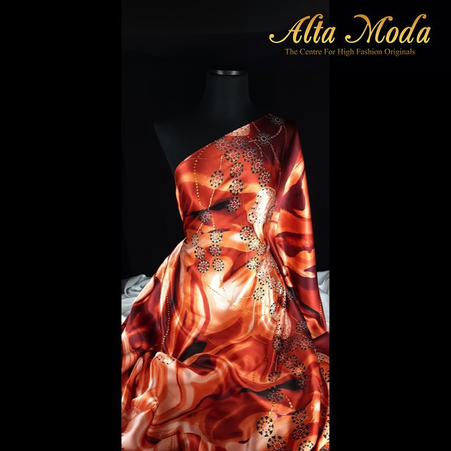 

Alta Moda Printed Silk Sutra Premium Abstrak Oranye Coklat (1M)