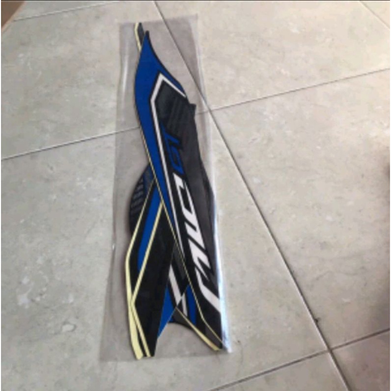 STIKER STRIPING LES BODY MOTOR YAMAHA MIO GT 2013 BIRU
