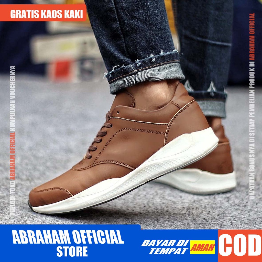 ABRAHAM Sepatu Sneakers Casual Hitam Kerja Santai Pria