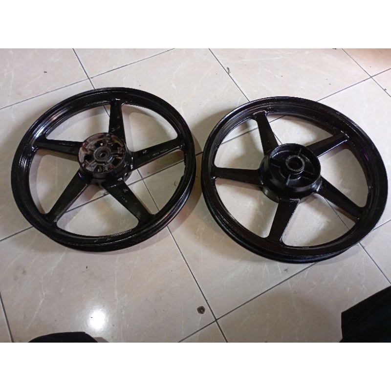 VELG RACING YAMAHA VIXION OLD ORIGINAL 3C1