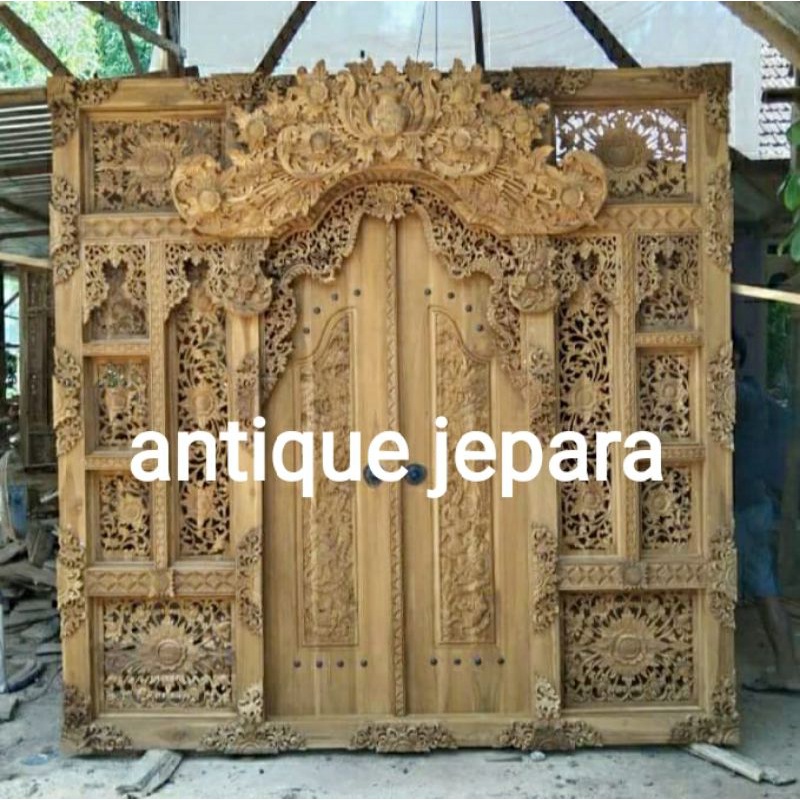 pintu ukir gebyiok bali/style bali klasik