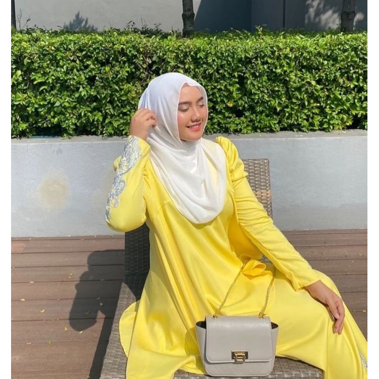 Vini One set /Baju muslimah/ baju pesta/baju akad/baju tunangan