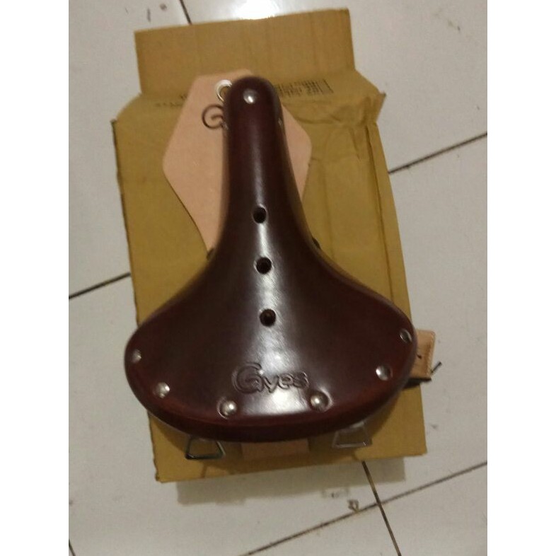 Sadel kulit gyes 08S