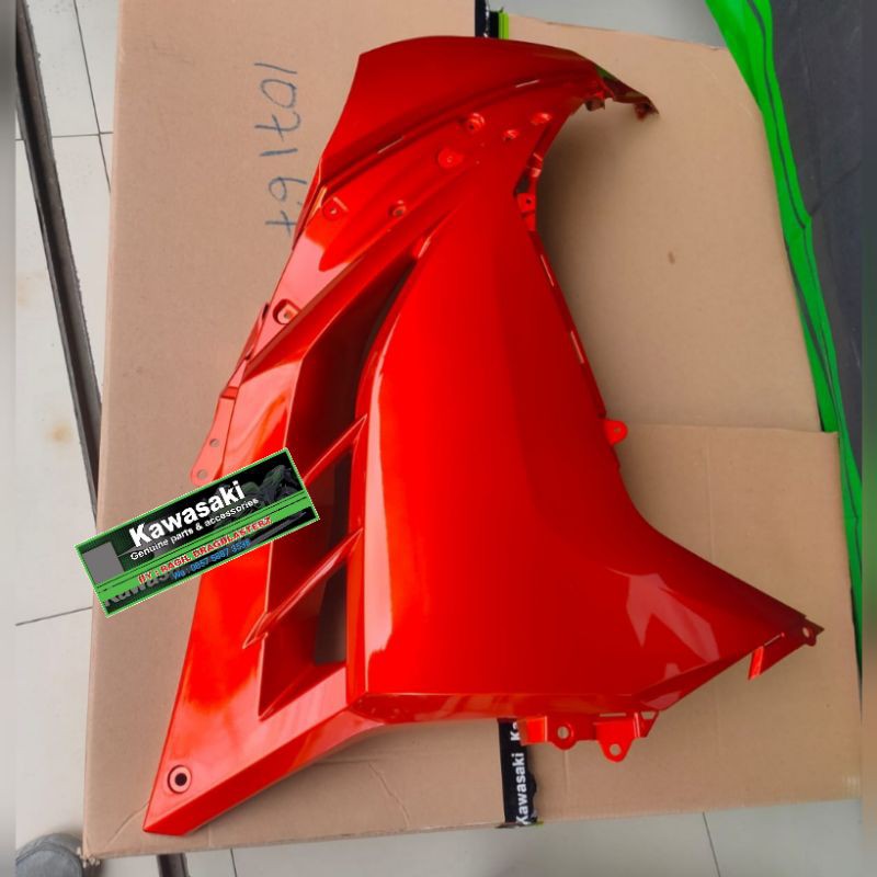 fairing atas ninja 250 fi orange 2015 kanan original Kawasaki