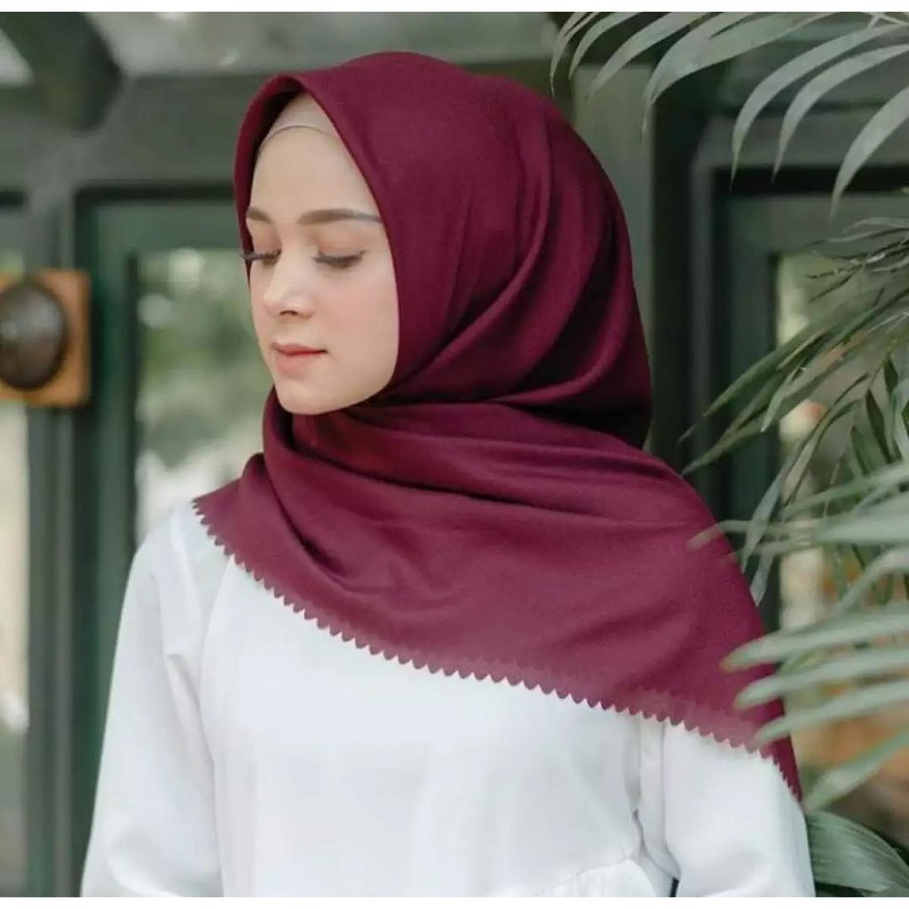 HIJAB SEGIEMPAT BELLA LASER LC SQUARE SEGI EMPAT LASERCUT POLYCOTTON JILBAB HARGA GROSIR