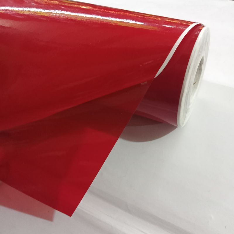 Skotlet merah transparan stiker motor