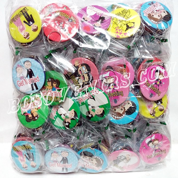 super murah barang bagus Souvenir Gantungan Kunci Unik Pin PENGANTIN / Souvenir Murah meriah