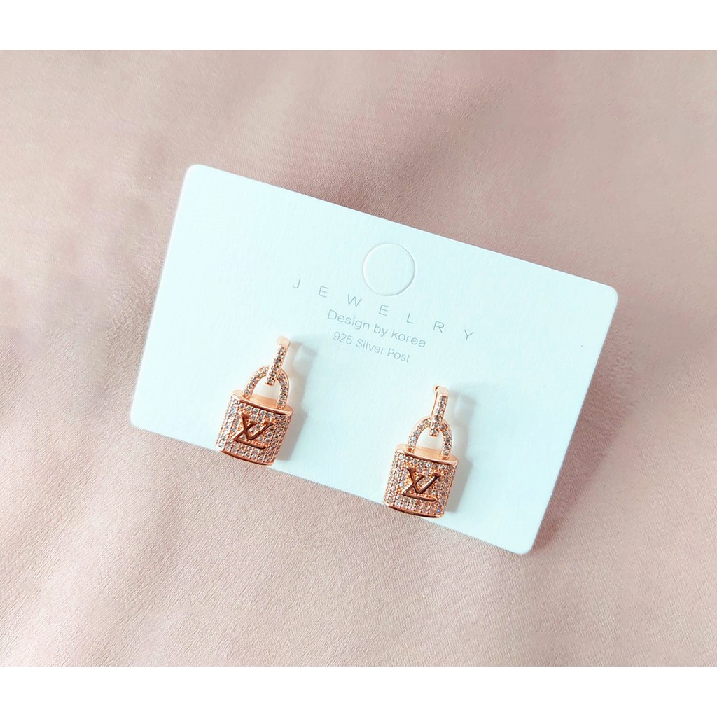 Anting Titanium Perhiasan Wanita Motif Cantik Warna Rose Gold | Anting Titanium A8