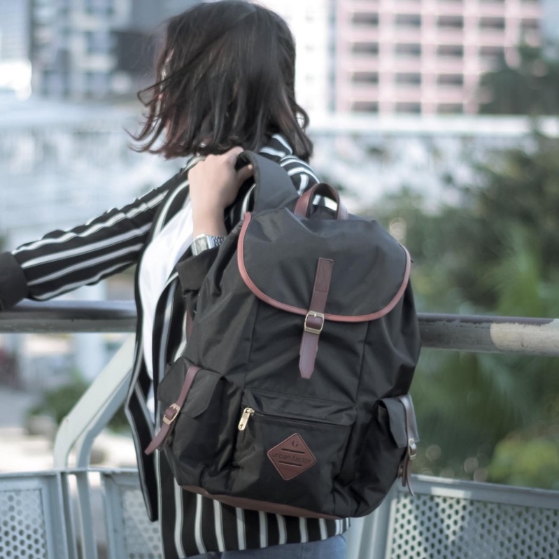 HOLIDAY BLACK |ManNeedMe x URBAN| Tas Ransel Punggung Pria Wanita Backpack ORIGINAL