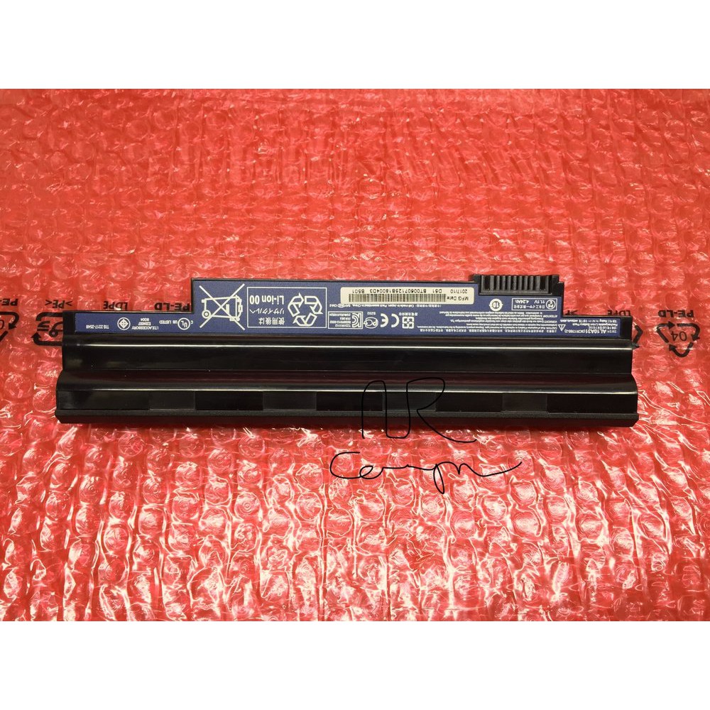 Jual Baterai Original Laptop Acer Aspire One 722 Series BLACK terlaris
