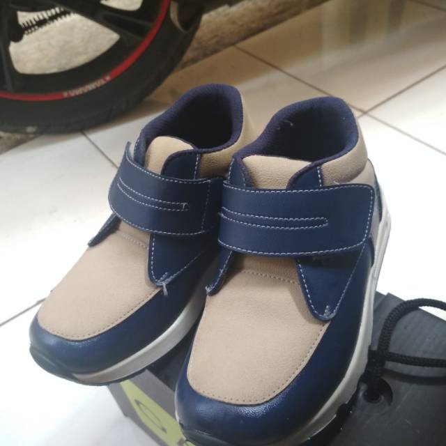Sepatu anak Gabino by buccheri