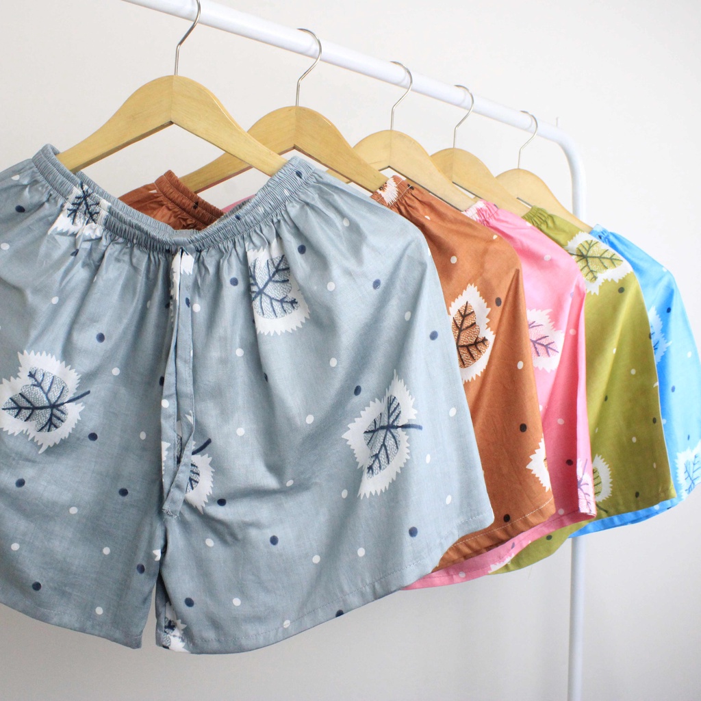 Hot Pants Wanita / Celana Pendek Wanita / Celana Pendek Motif Bunga