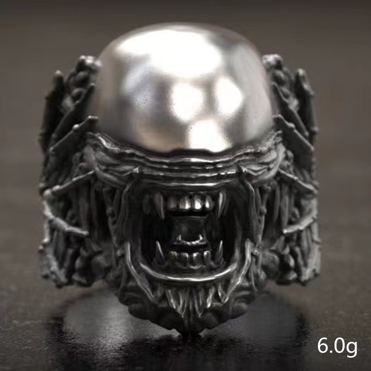 Vintage Fashion Punk Men Women Ring Punk Motorcycle Style Black Exaggerated Skull Ghost Head Ring Men's Biker Jewelry