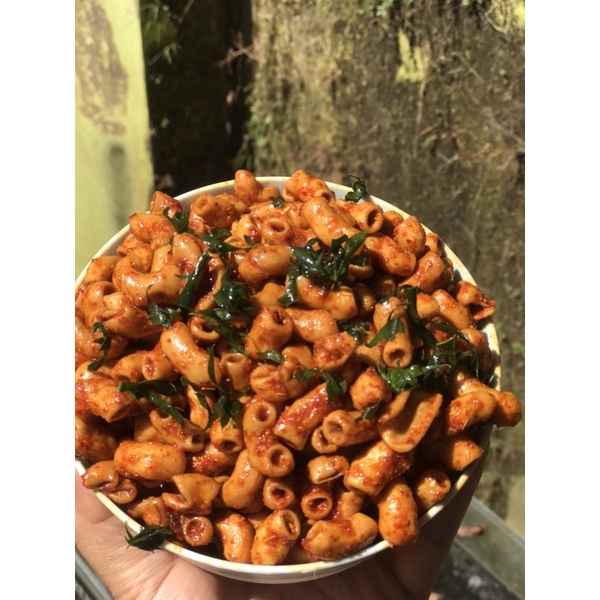 

250GRAM MAKARONI BANTET PEDAS DAUN JERUK/MAKARONI PEDAS/COD/TERLARIS/HARGA TERMURAH