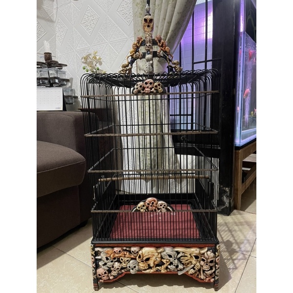 Kurungan/ Sangkar Burung Motif tengkorak