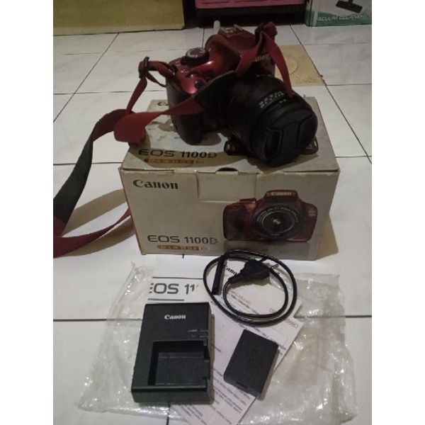 canon 1100d red edition minus lcd kelengkapan sesuai deskripsi non garansi personal