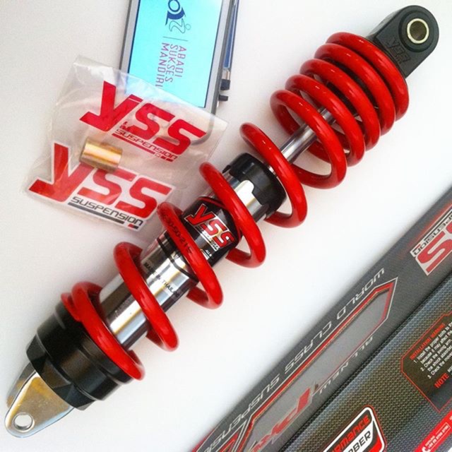shock original yss pro-z for mio/beat/scoppy merah/putih baru