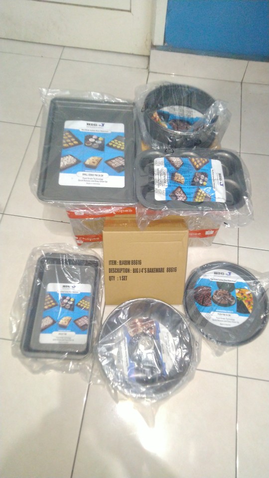 Big J Loyang Muffin 6 Lubang 28x19x3 Cm