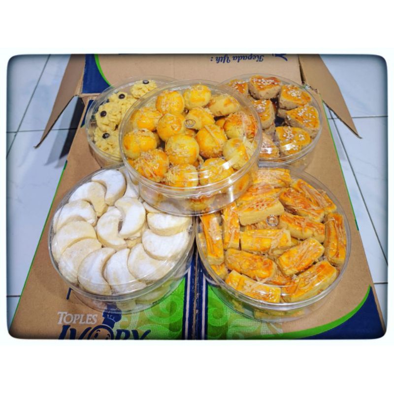 

Aneka Kue keing premium 250g
