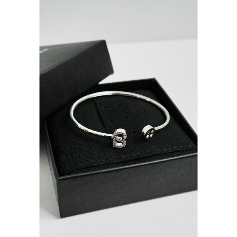 Signature Bangle Silver Buttonscarves