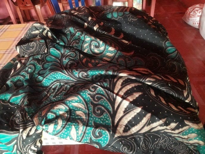 Maura Couple - Sania Ruffle Batik Keluarga Couple Jazy Gamis Syari - Gamis Kerah Jazz Motif Puser