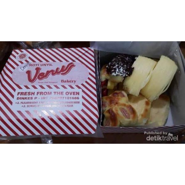 

[KODE PRODUK Z0VFI6393] Roti Unyil Venus Bogor isi 30,40,50,60pcs ( Mix/Campur )